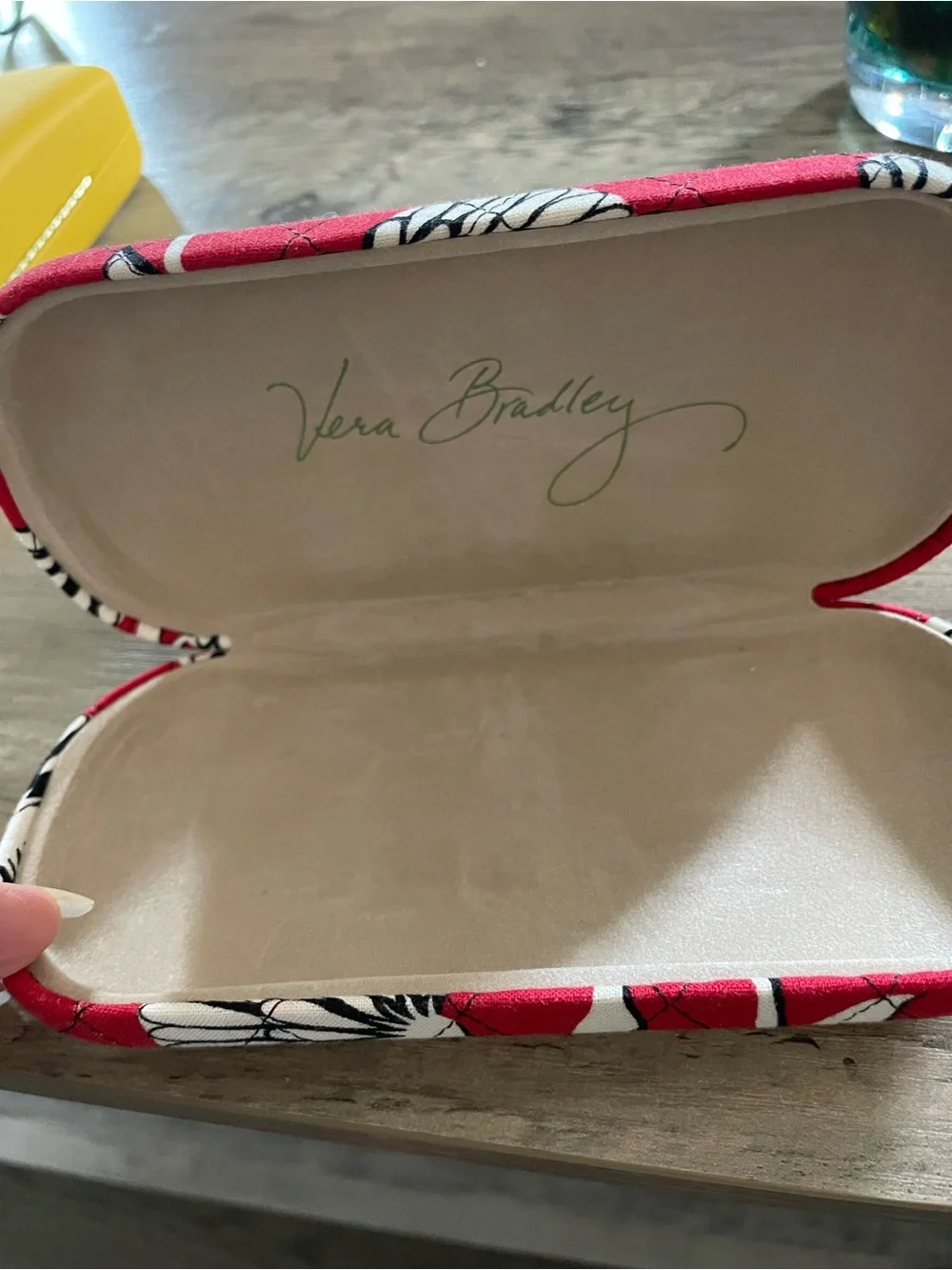 Vera Bradley quilted clamshell